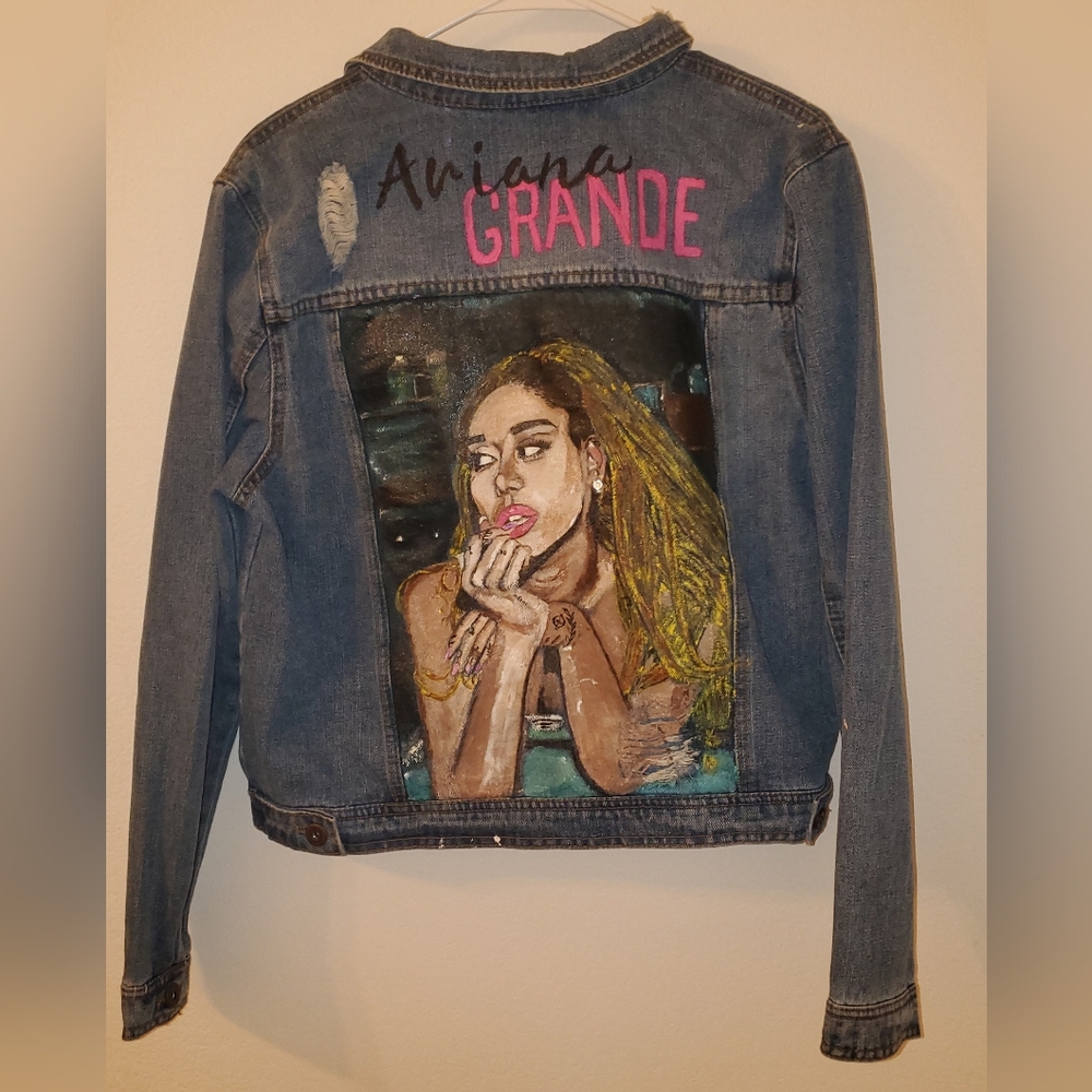 Highway Jeans Blue Distressed Jean Jacket Ariana Grande Hand Painting XL Juniors